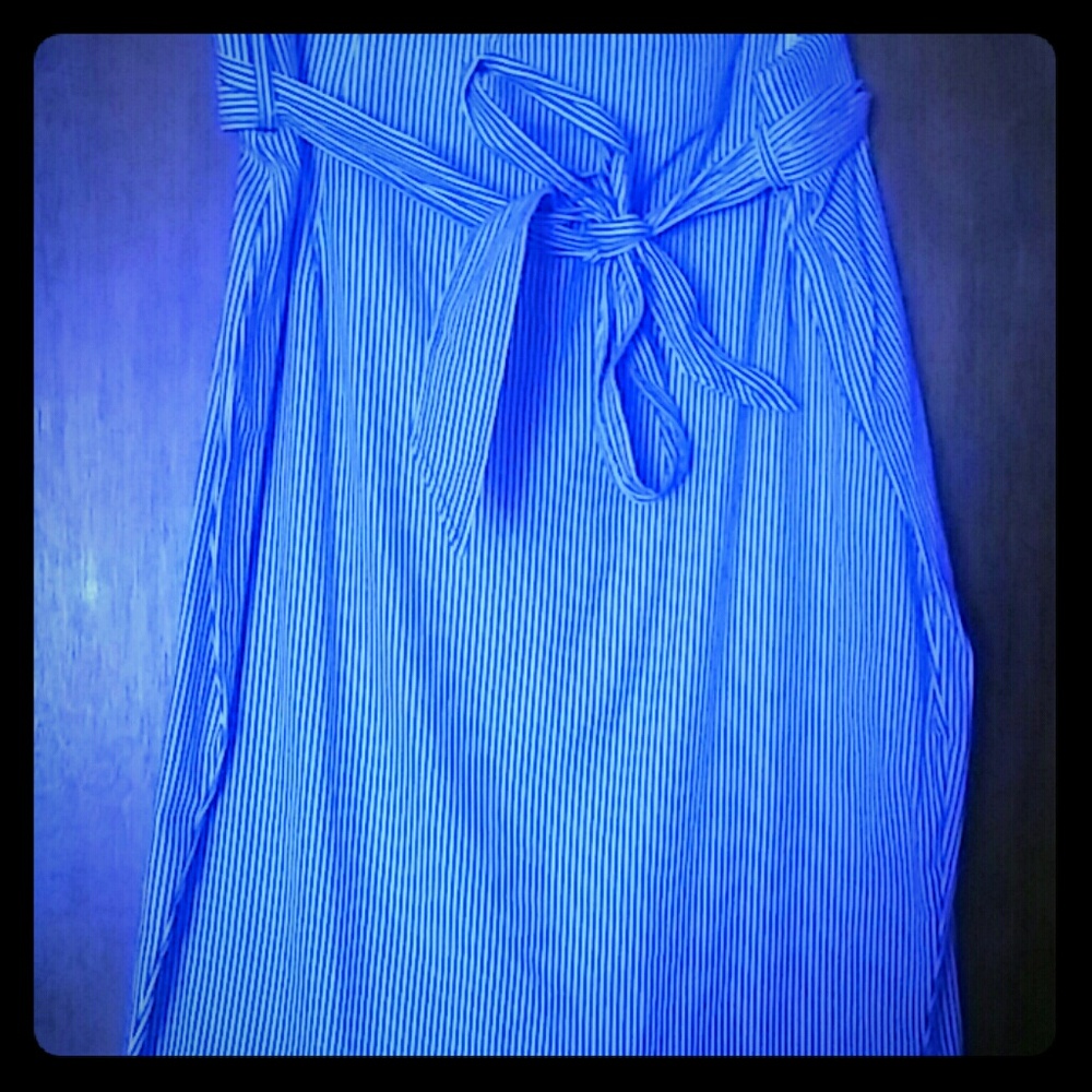 NAVY BLUE & WHITE LANE BRYANT SKIRT